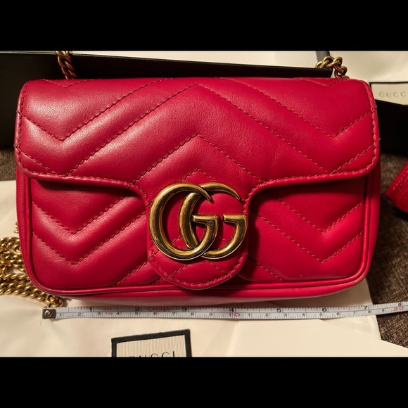 Gucci Purse - Picture 3 of 9